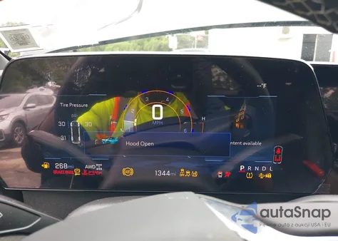 2025 Chevrolet Traverse Awd Lt z USA, uszkodzony, nr VIN 1GNEVGRS1SJ266328